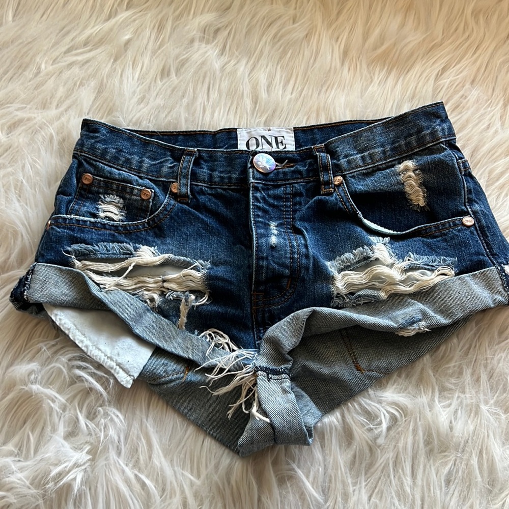 One Teaspoon EUC jean shorts